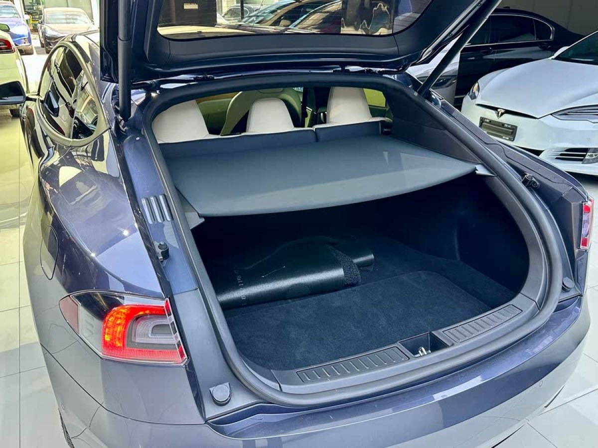 特斯拉 Model S  2019款 長續(xù)航版圖片
