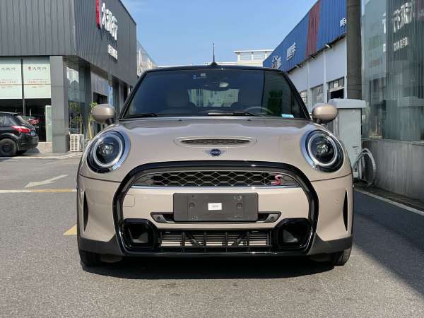 MINI MINI  2022款 2.0T COOPER S CABRIO 艺术家