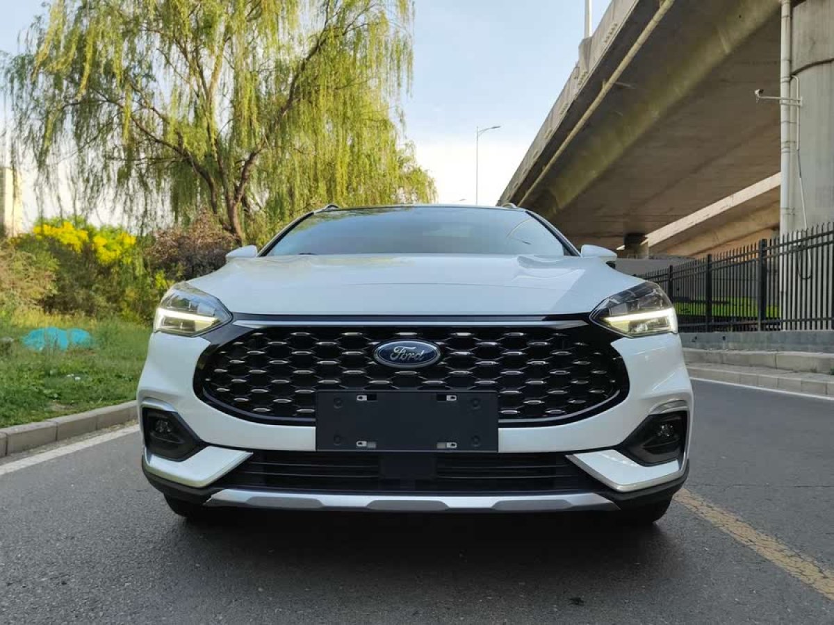 福特 ?？怂? 2021款 獵裝版 EcoBoost 180 自動獵潮型圖片