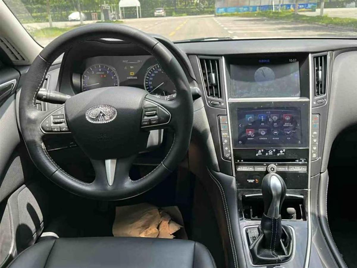 英菲尼迪 Q50L  2015款 2.0T 舒適版圖片