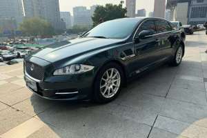 XJ 捷豹 XJL 2.0T 兩驅(qū)典雅商務(wù)版