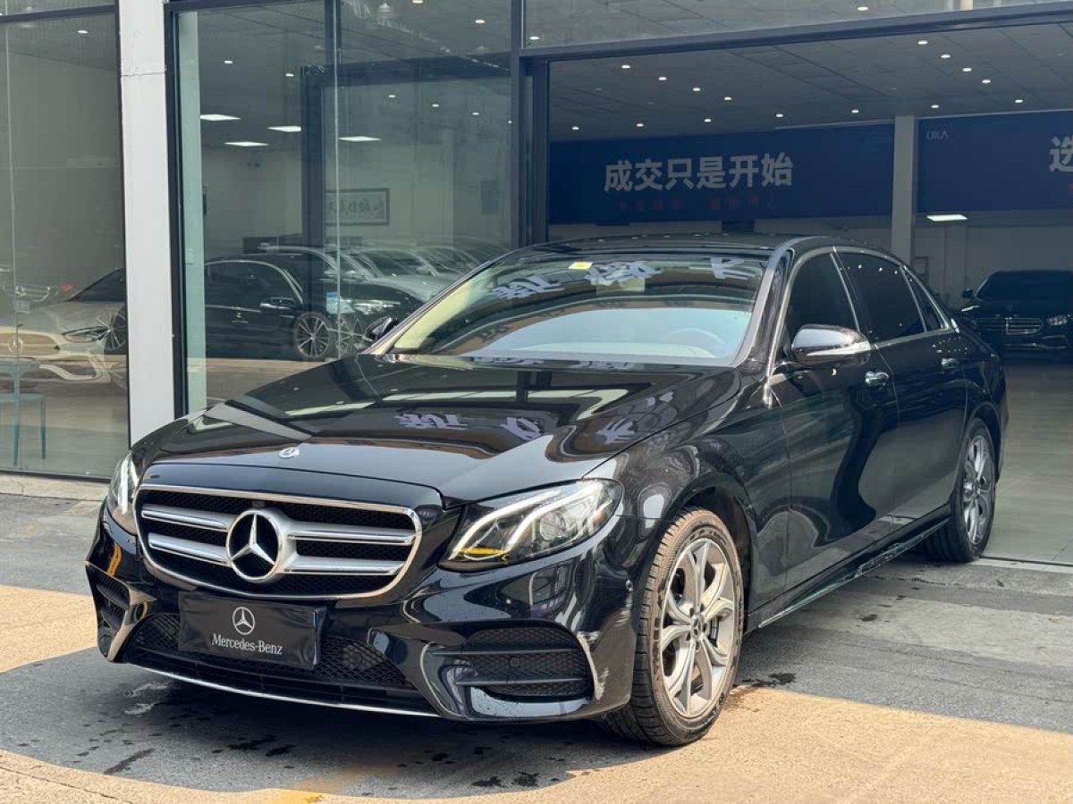 奔馳 奔馳E級  2020款 改款 E 300 L 運動時尚型圖片