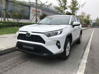 2022年9月 豐田 RAV4榮放 2.0L CVT兩驅(qū)都市版圖片