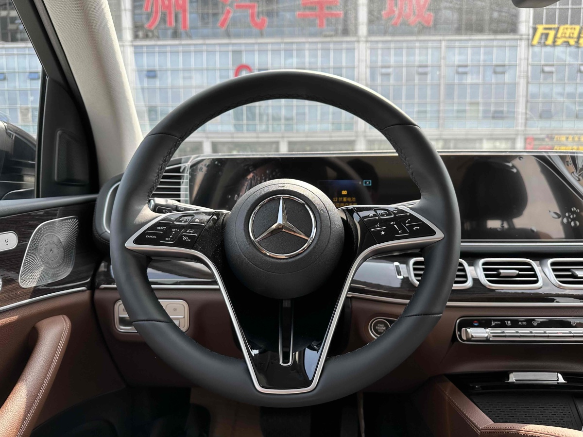 奔馳 奔馳GLE  2023款 GLE 350 4MATIC 時(shí)尚型圖片