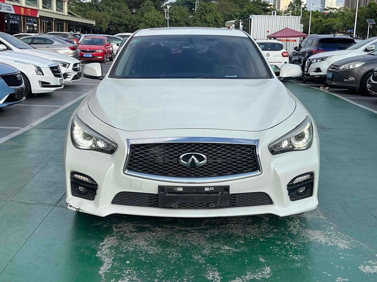 2017年9月英菲尼迪 Q50L  2016款 2.0T 舒適版