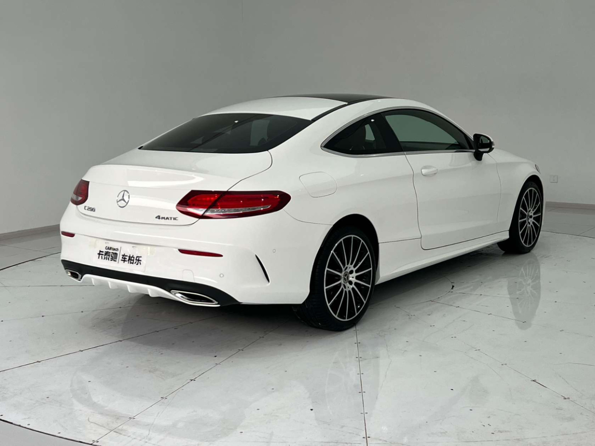 奔馳 奔馳C級(jí)  2018款 C 200 4MATIC 轎跑車圖片