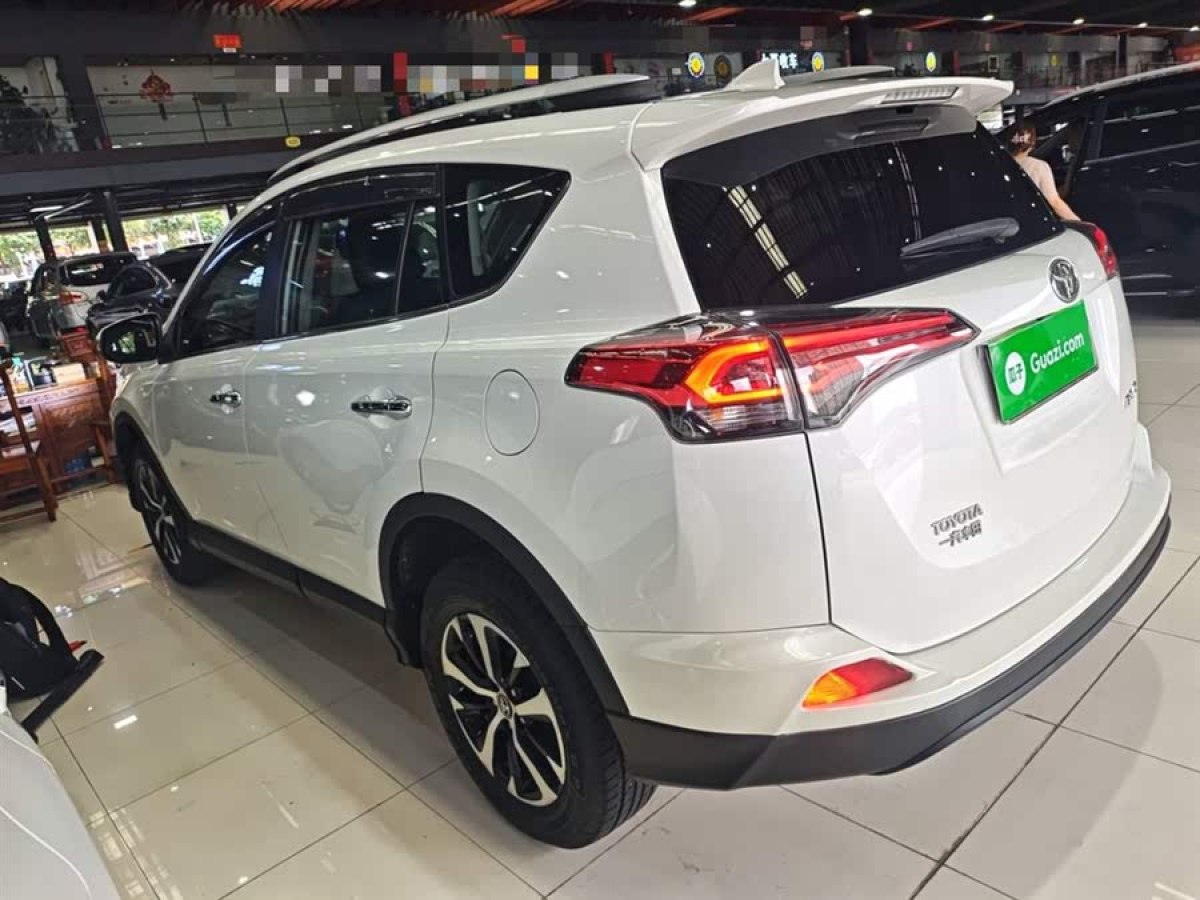 豐田 RAV4榮放  2019款  2.0L CVT兩驅(qū)風尚版 國VI圖片