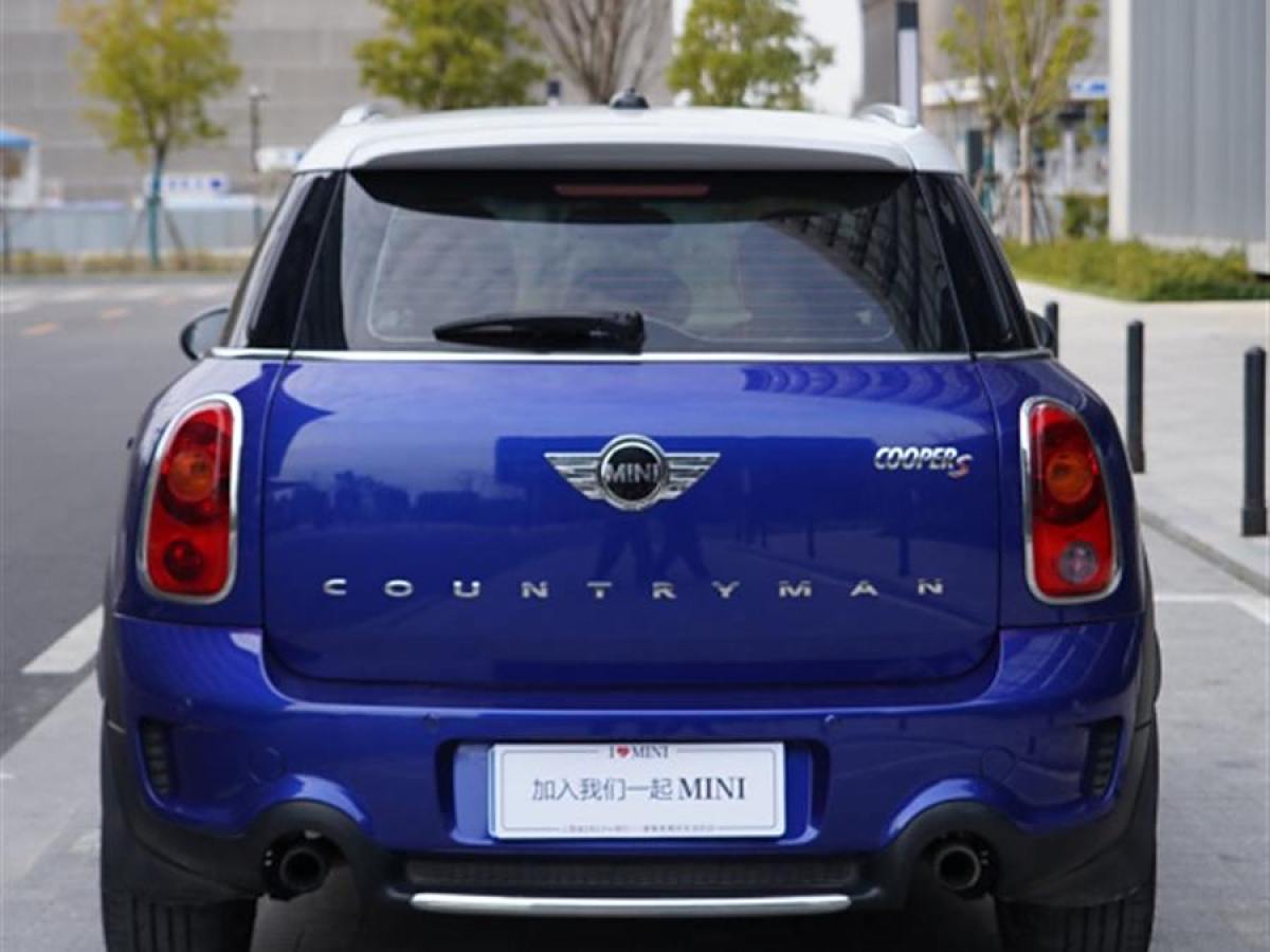 MINI COUNTRYMAN  2015款 1.6T COOPER S ALL4 極致暗夜版圖片