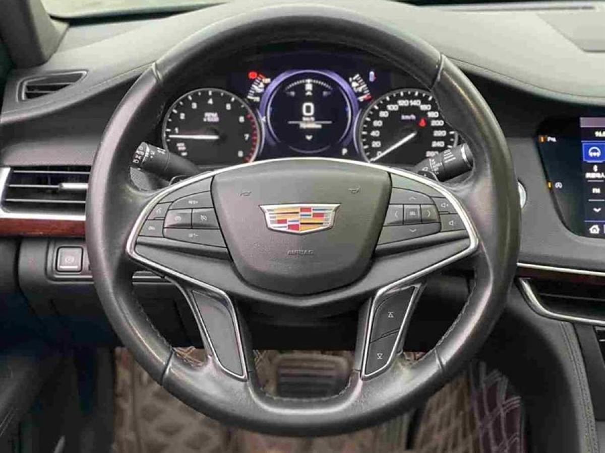 凱迪拉克 CT6  2019款 28T 精英型圖片