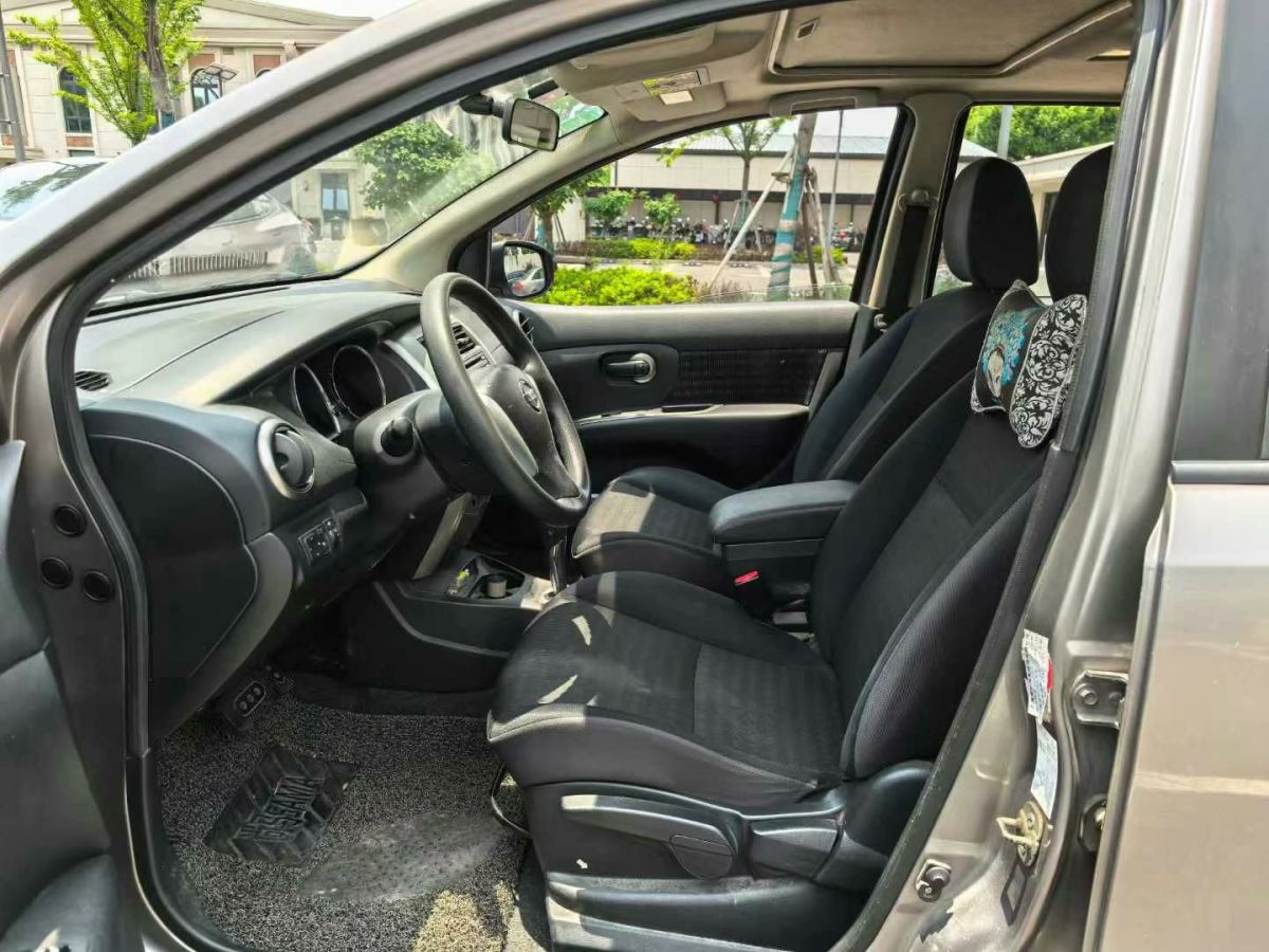 日產(chǎn) 驪威  2015款 1.6XL CVT豪華版圖片