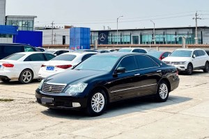 皇冠 豐田 2.5L Royal 特別版