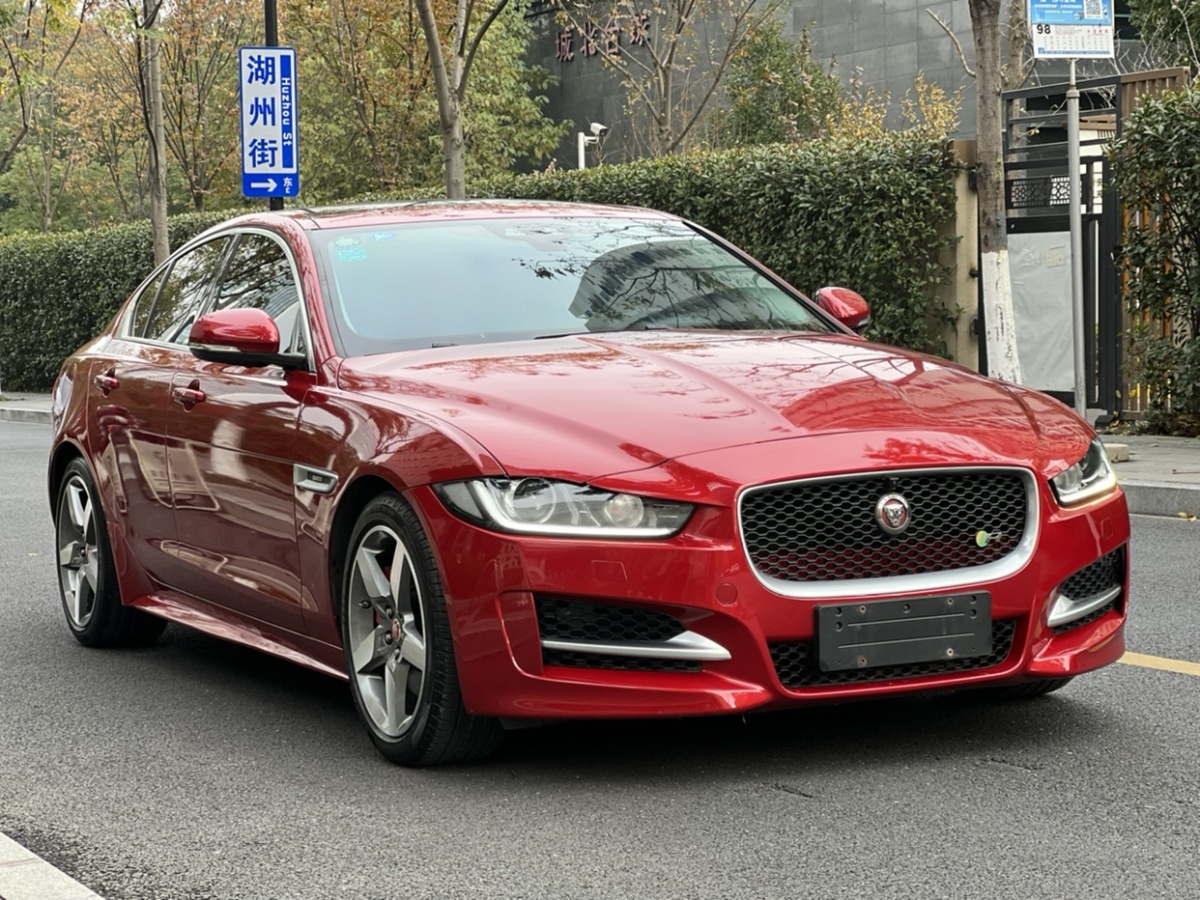 捷豹 XE  2015款 2.0T 200PS R-Sport圖片