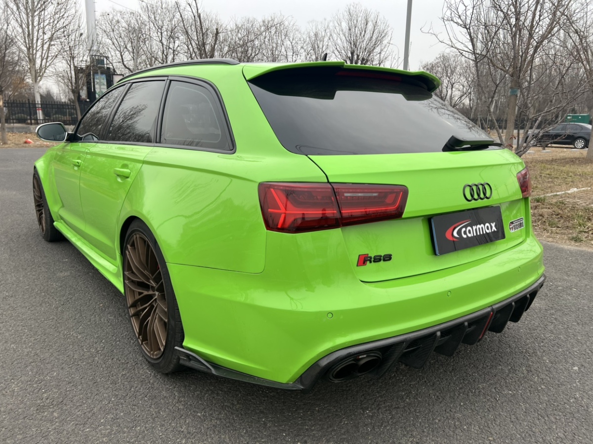 奧迪 奧迪RS 6  2018款 RS 6 4.0T Avant尊享運動限量版圖片