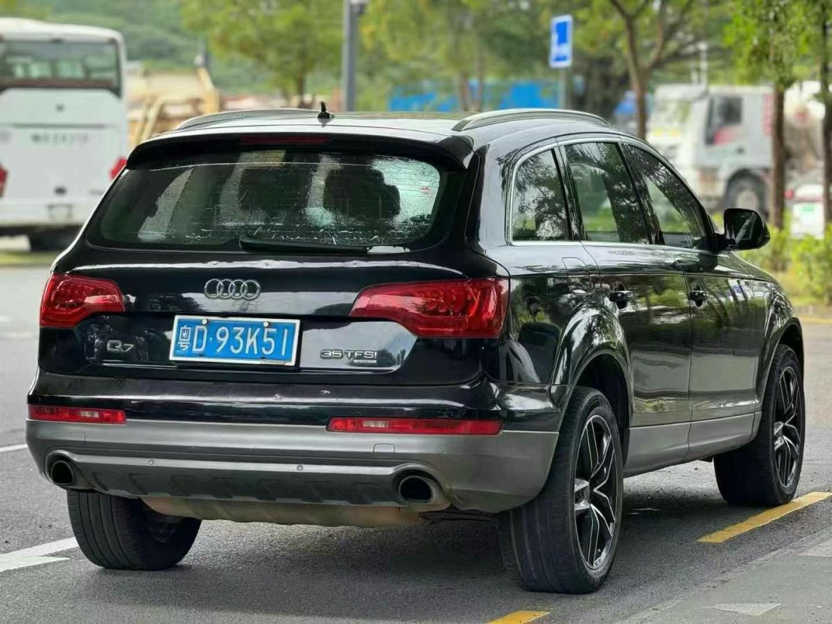 奧迪 奧迪Q7  2015款 Q7 35TDI quattro 卓越版圖片