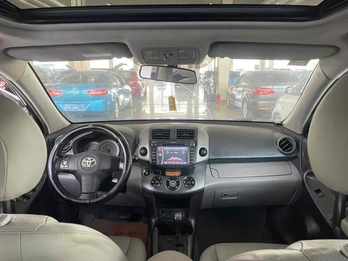 豐田 RAV4榮放  2010款 2.4L 自動豪華升級版圖片