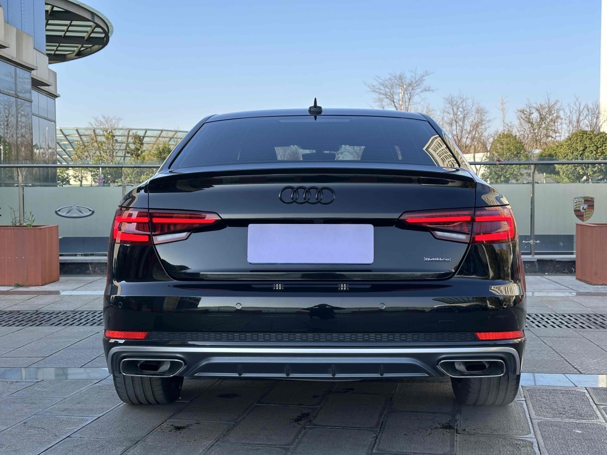 奧迪 奧迪A4L  2019款 45 TFSI quattro 個性運動版 國V圖片