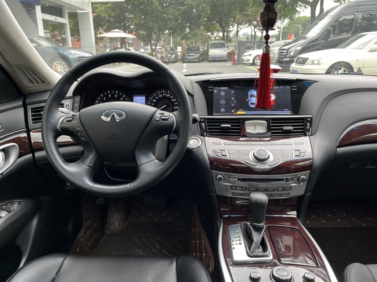 英菲尼迪 Q70  2013款 Q70L 2.5L 舒適版圖片