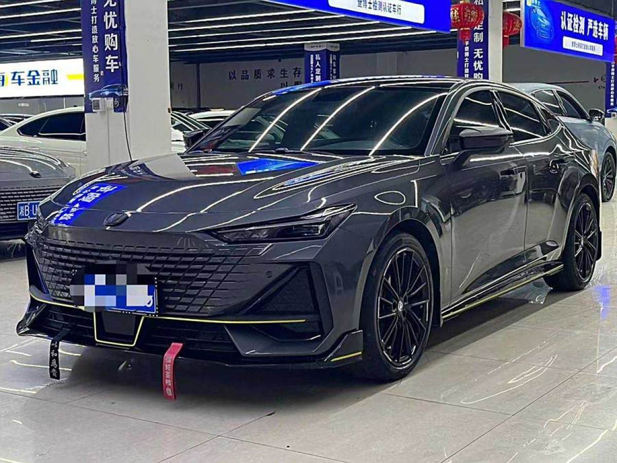 長安 長安UNI-V  2022款 1.5T 運(yùn)動(dòng)版圖片