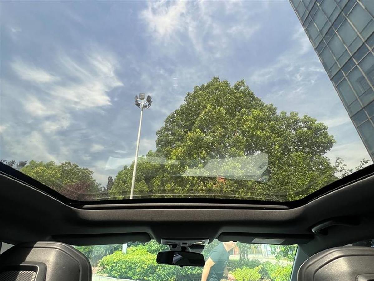 長(zhǎng)安 長(zhǎng)安UNI-V  2022款 1.5T 卓越型圖片