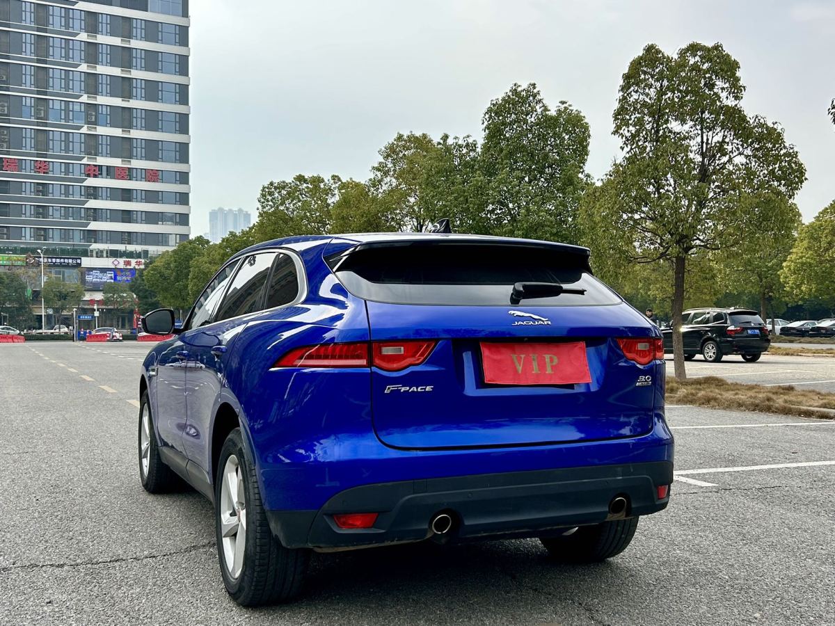 2020年8月捷豹 F-PACE  2020款 2.0T 賽旗版