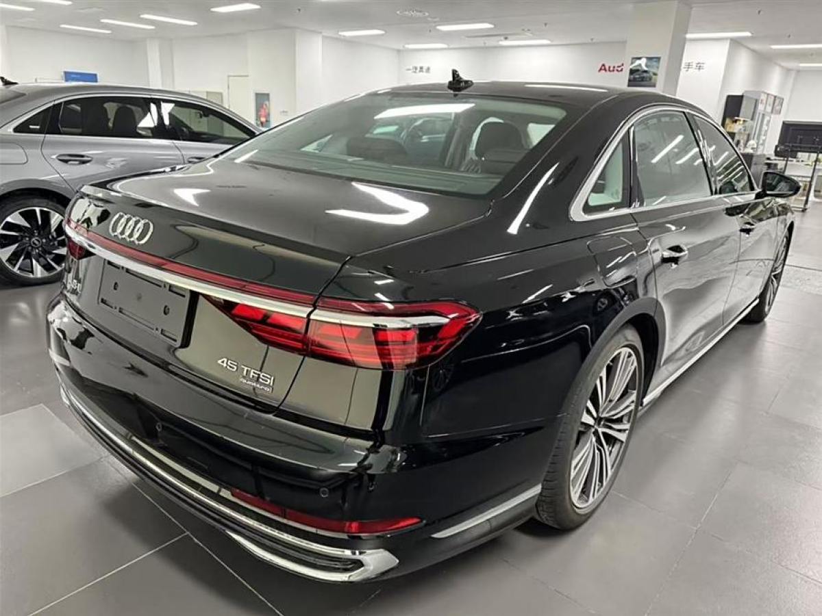 奧迪 奧迪A8  2024款 A8L 45 TFSI quattro 豪華型圖片