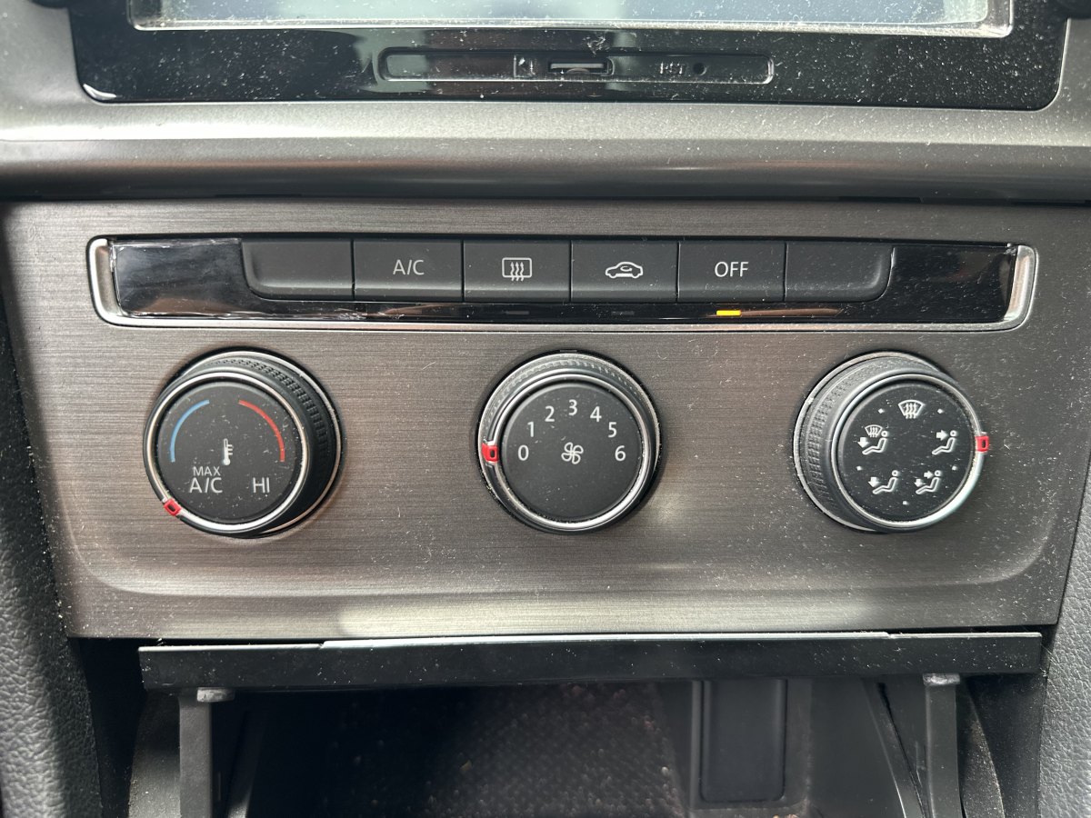 大眾 高爾夫  2014款 1.4TSI 自動(dòng)舒適型圖片