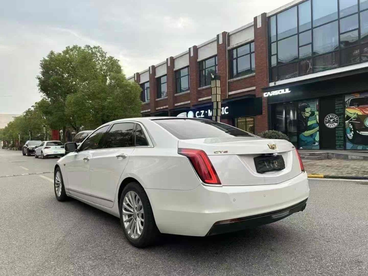 凱迪拉克 CT6  2017款 28T 時尚型圖片