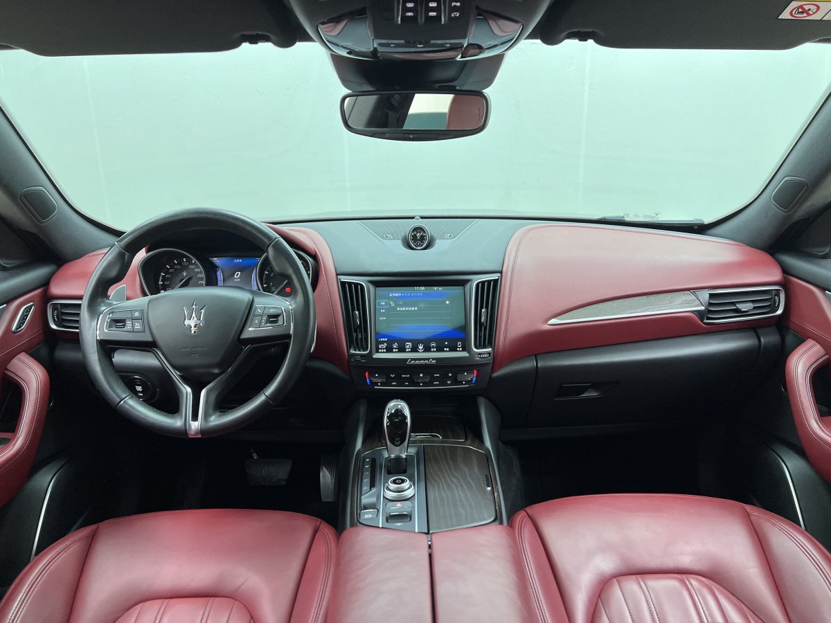 瑪莎拉蒂 Levante  2021款 3.0T 標(biāo)準(zhǔn)版圖片