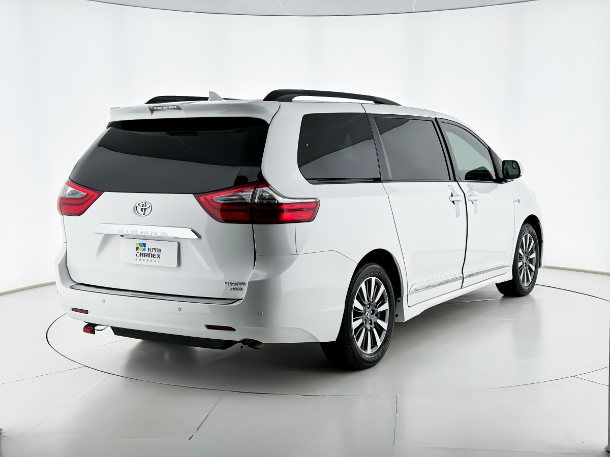 2020年9月豐田 塞納  2015款 3.5L 兩驅(qū)LE