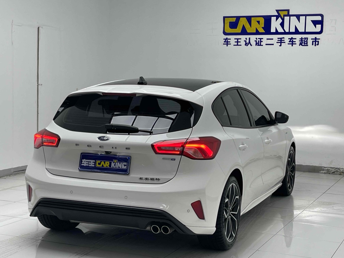 福特 福克斯  2021款 兩廂 EcoBoost 180 自動ST Line圖片