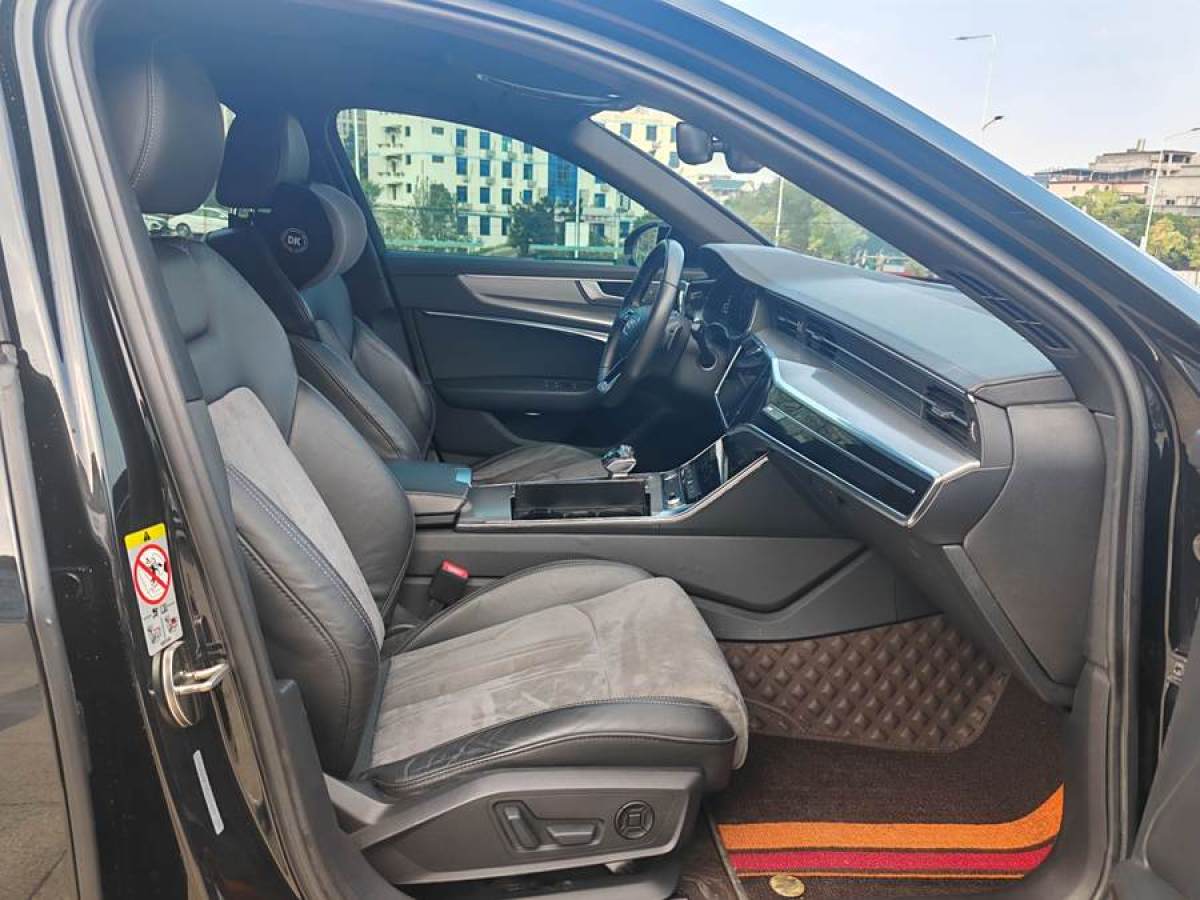 奧迪 奧迪A6L  2019款 45 TFSI 臻選動感型圖片