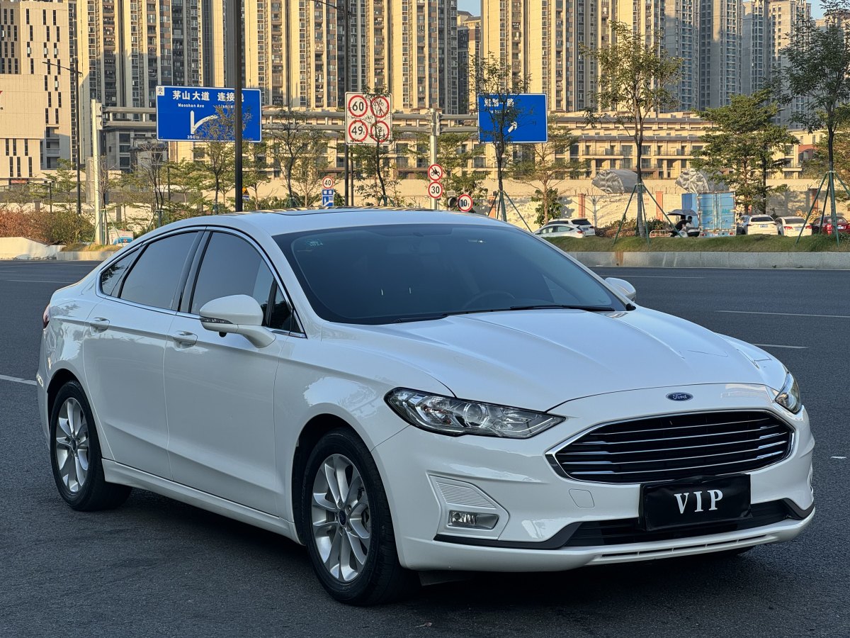 2022年1月福特 蒙迪歐  2020款 EcoBoost 180 時(shí)尚型