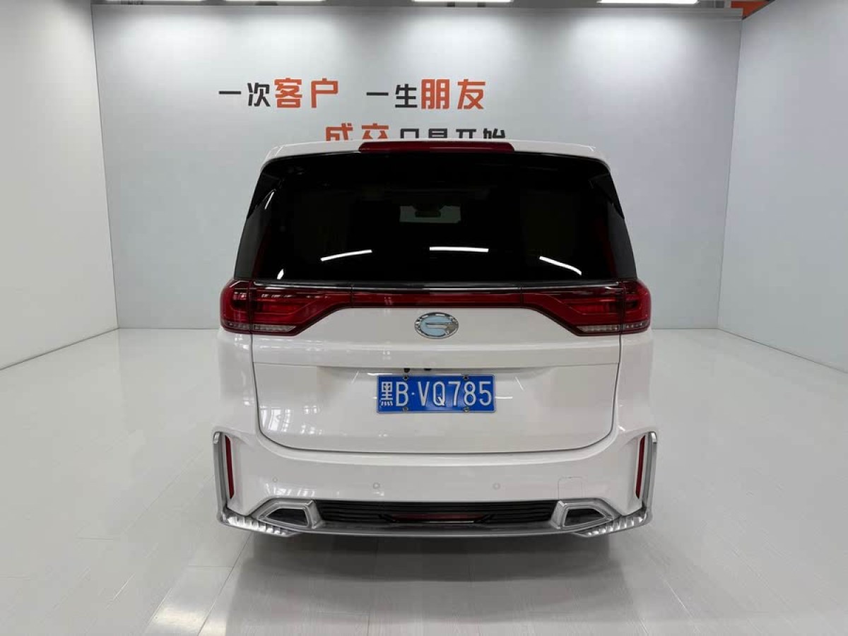 廣汽傳祺 M8  2024款 領(lǐng)秀系列 390T 尊享版圖片