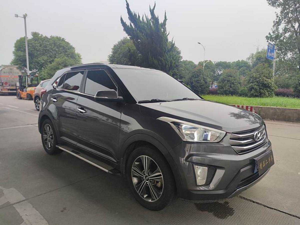 現(xiàn)代 ix25  2015款 1.6L 自動兩驅(qū)智能型GLS圖片