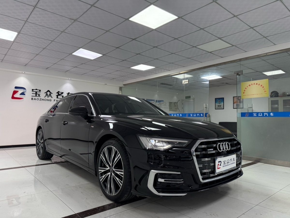 奧迪 奧迪A6L  2023款 改款 45 TFSI quattro 尊享動(dòng)感型圖片