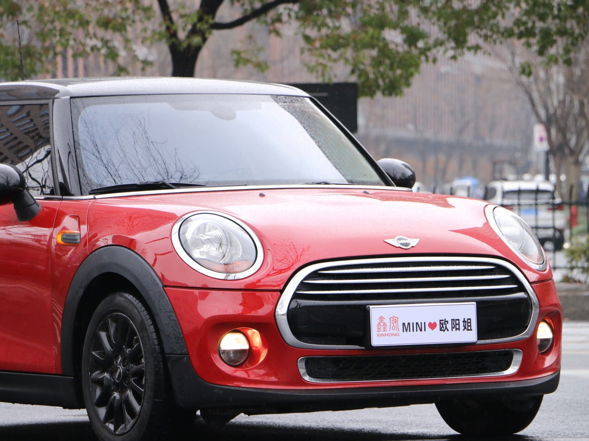 2015年8月MINI MINI  2015款 1.5T COOPER Fun 五門版