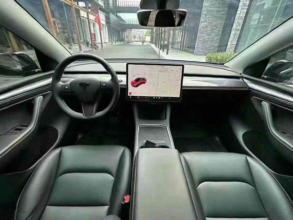 特斯拉 Model Y  2022款 后輪驅(qū)動(dòng)版圖片