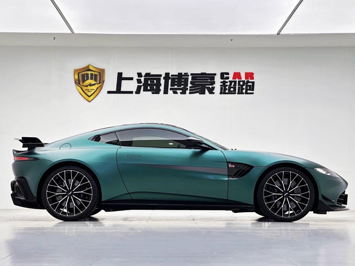 阿斯頓·馬丁 V8 Vantage  2023款 4.0T V8 F1 Edition Coupe圖片