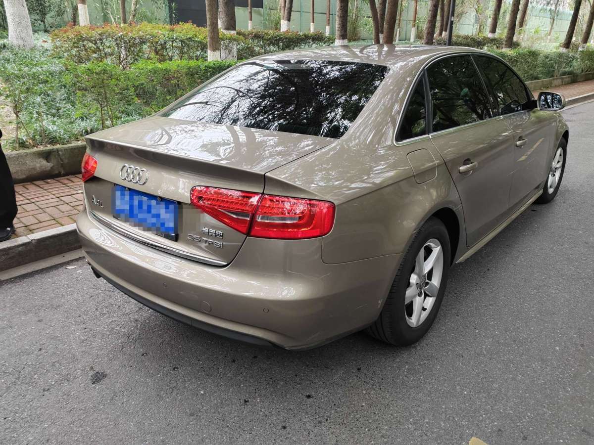 奧迪 奧迪A4L  2013款 35 TFSI 自動(dòng)標(biāo)準(zhǔn)型圖片