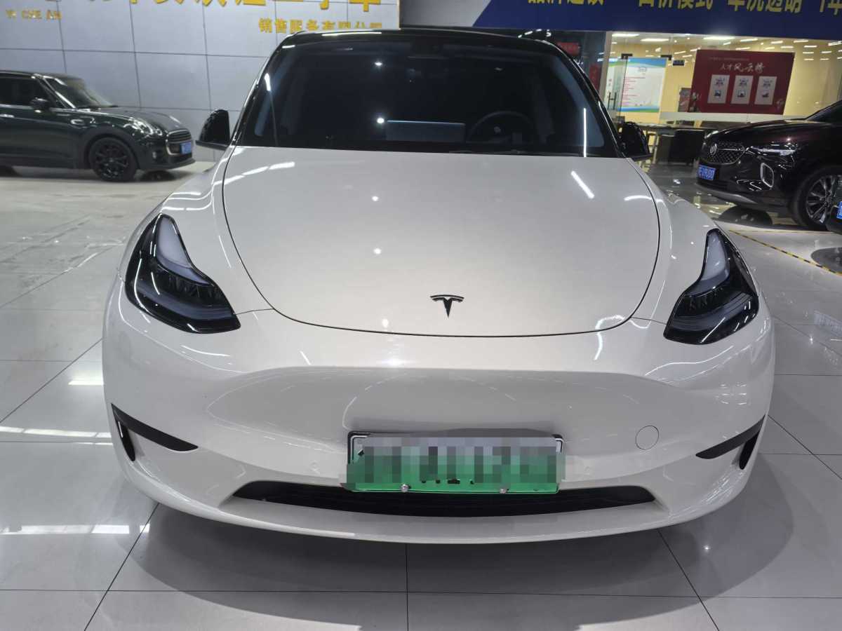 特斯拉 Model 3  2023款 煥新版 后輪驅(qū)動圖片