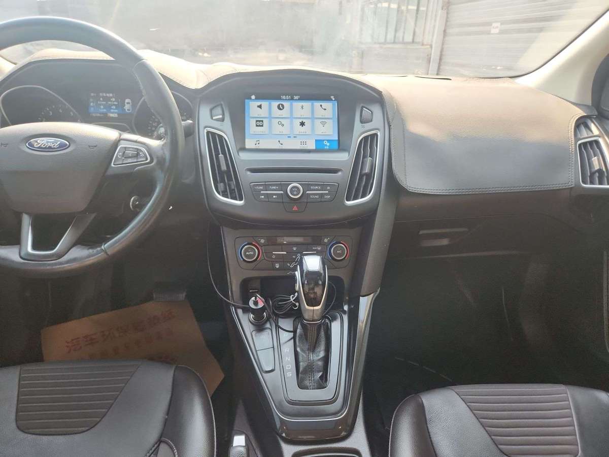 福特 ?？怂? 2017款 三廂 EcoBoost 180 自動精英型圖片
