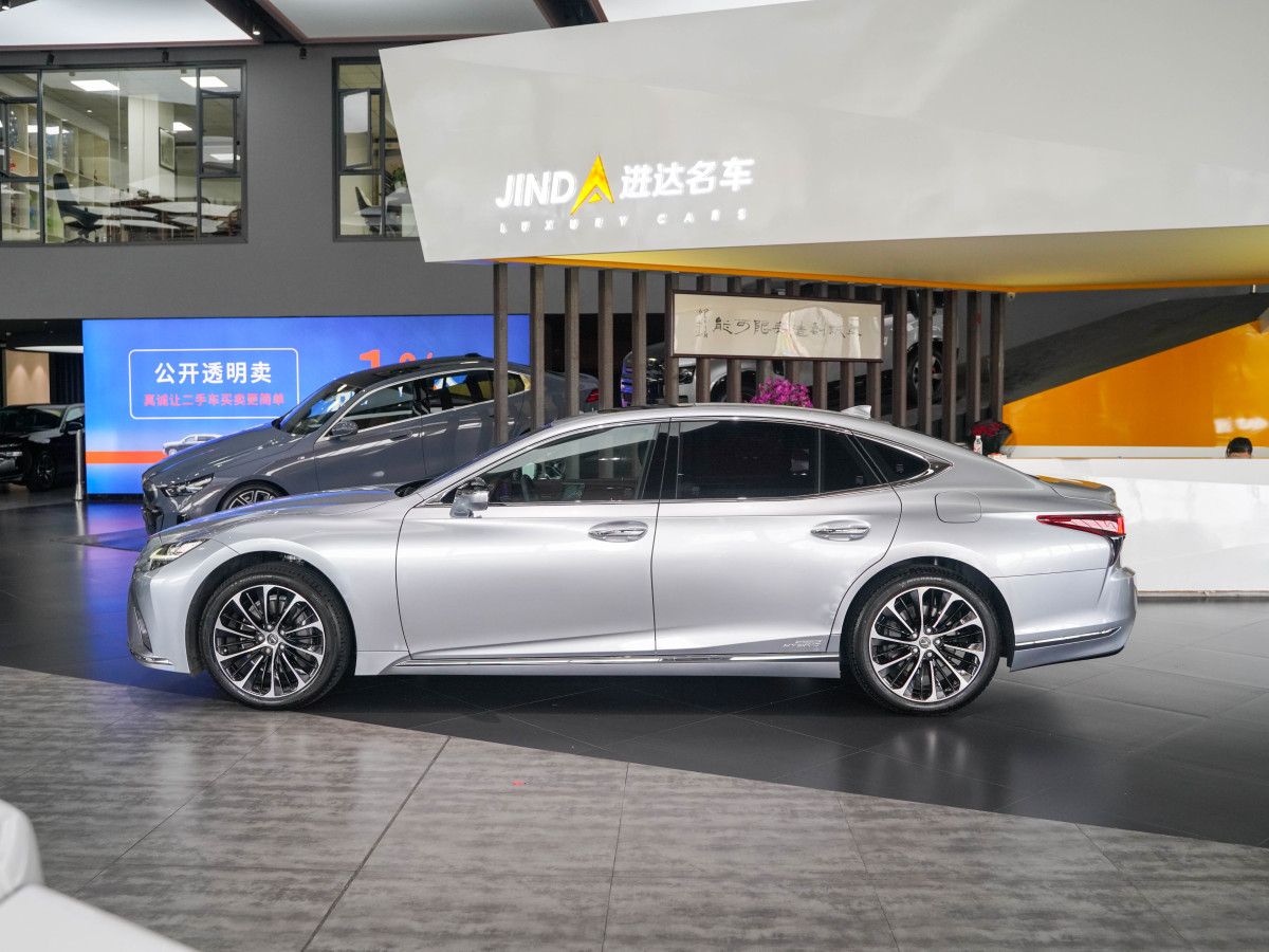 雷克薩斯 LS  2021款 500h 行政版圖片