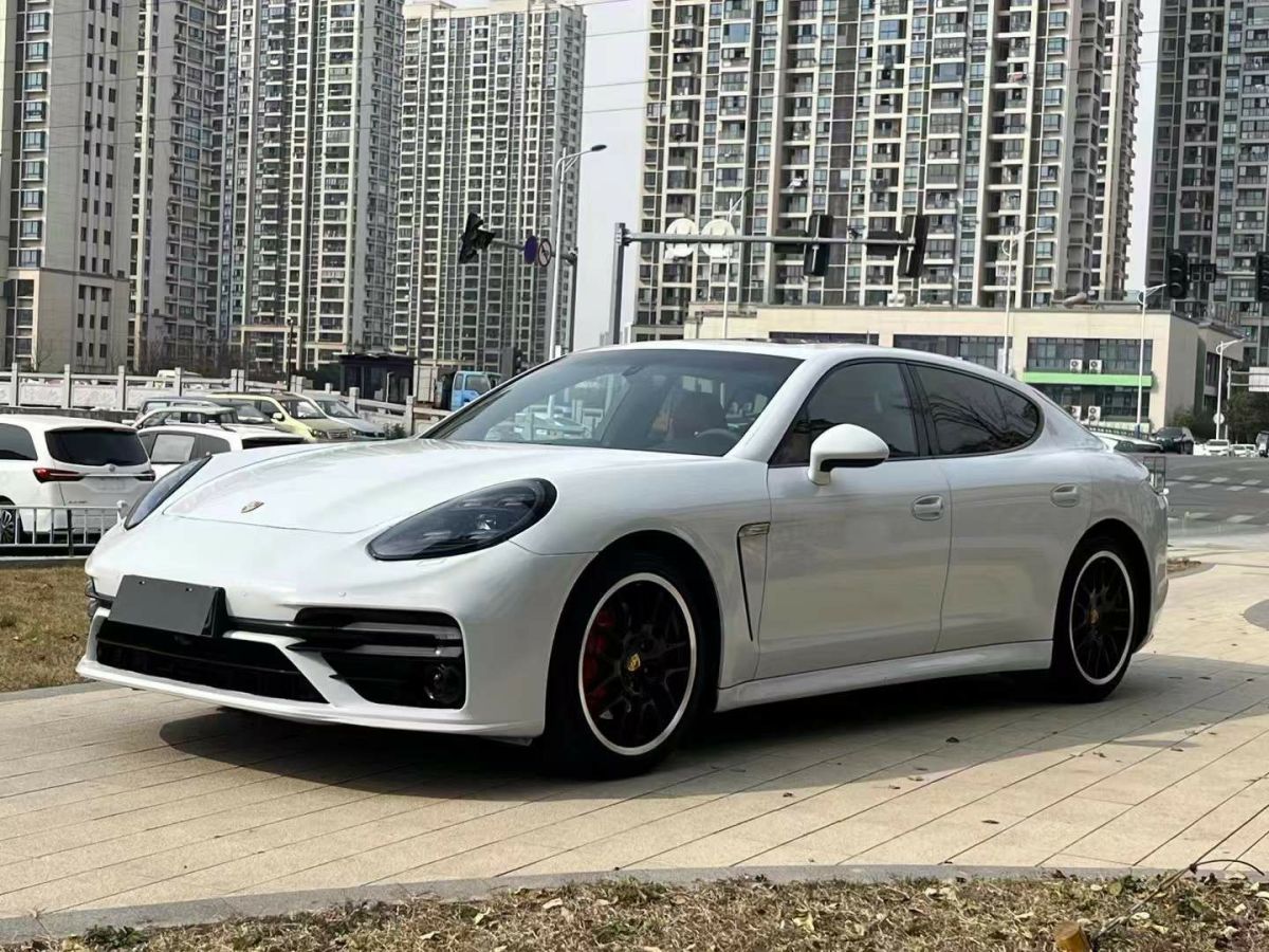 保時(shí)捷 Panamera  2011款 GTS 4.8圖片