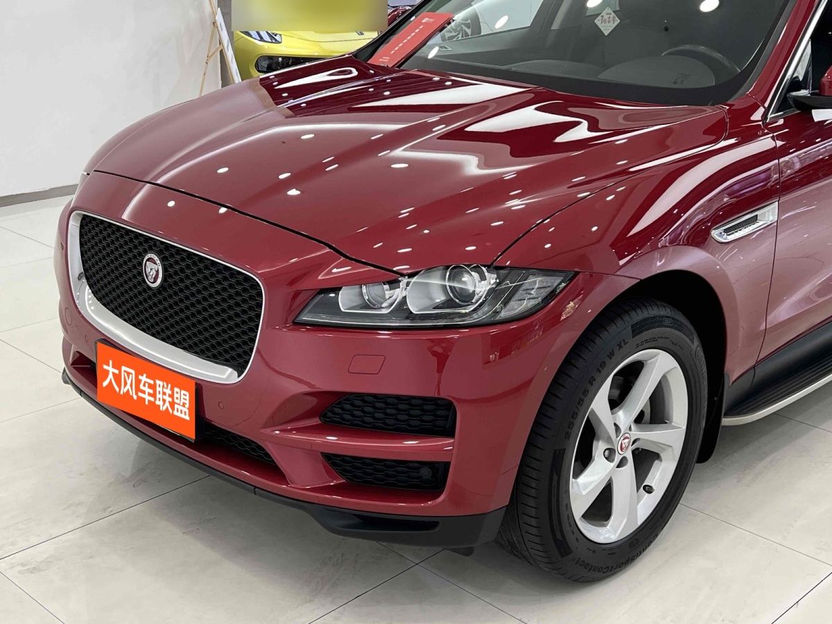 2019年9月捷豹 F-PACE  2020款 2.0T 都市尊享版