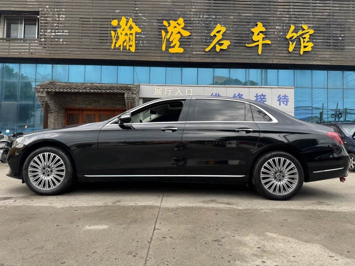 奔馳 奔馳E級  2020款 改款 E 300 L 殊享版圖片