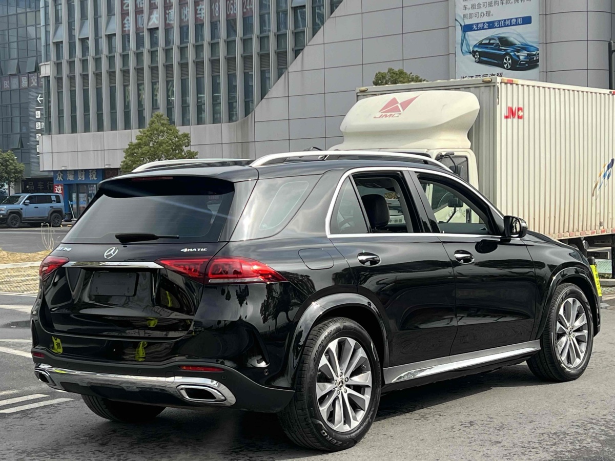 奔馳 奔馳GLE  2024款 改款 GLE 350 4MATIC 時尚型圖片