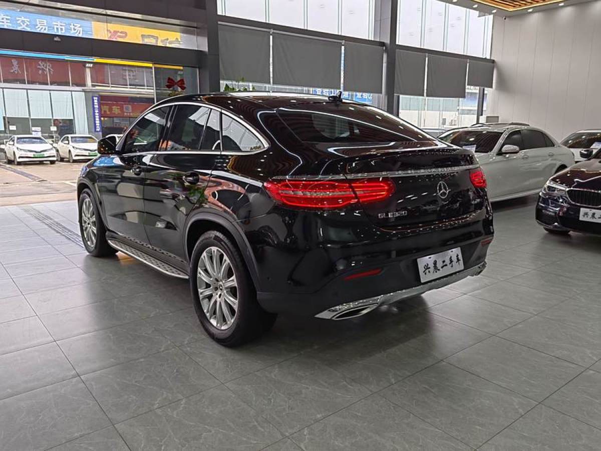 奔馳 奔馳GLE轎跑  2018款 GLE 320 4MATIC 轎跑SUV圖片