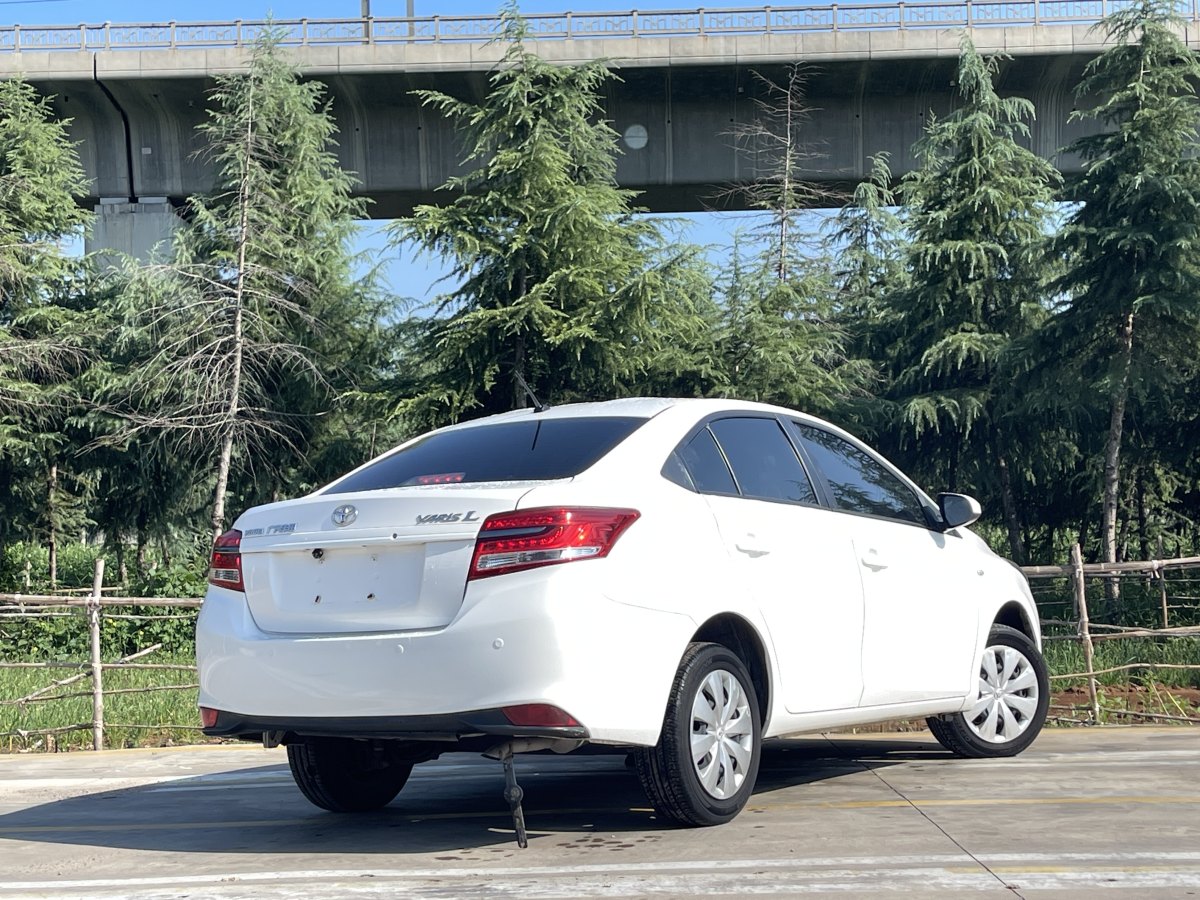 豐田 YARiS L 致享  2020款 1.5L CVT領(lǐng)先版圖片