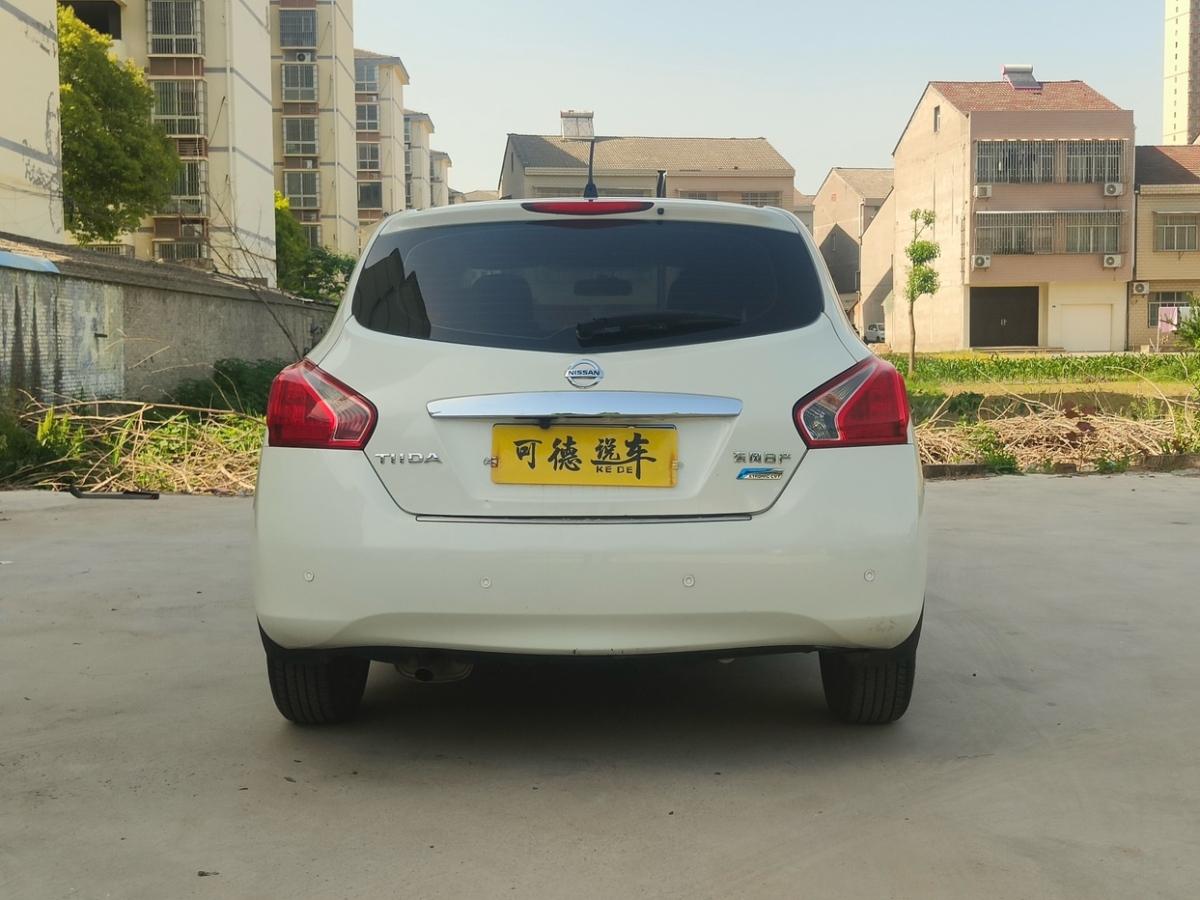 日產(chǎn) 騏達(dá)  2011款 1.6L CVT舒適型圖片