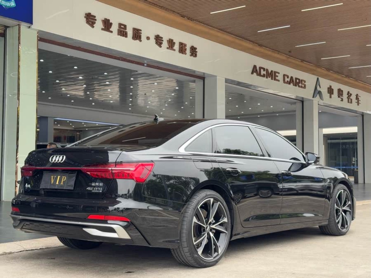 奧迪 奧迪A6L  2023款 改款 45 TFSI 臻選動感型圖片